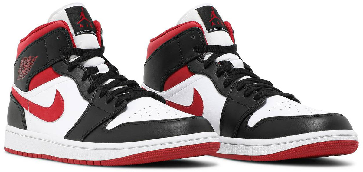 Aj 1 mid black gym red best sale