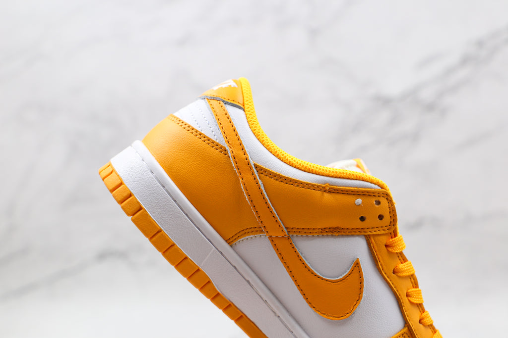 Tênis Nike SB Dunk Low - Laser Orange – Royal Sneakers